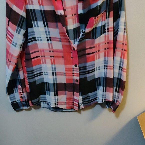 Sheer plaid blouse - Picture 4 of 5